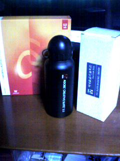 こんなおまけもらっても…(汗) こんなおまけもらっても…(汗)